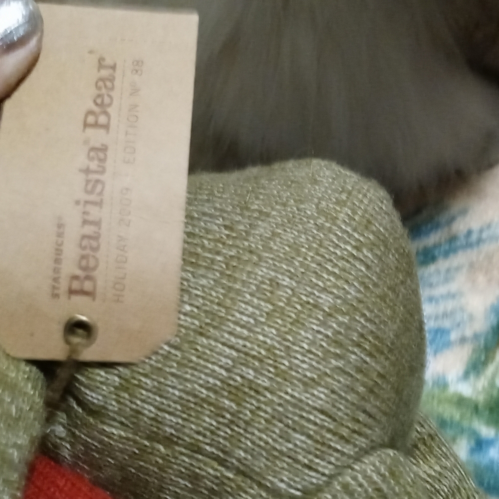 SOLD- Bearista Bear 2009 Starbucks - Picture 4 of 5